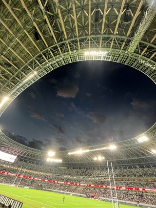 &#x{11:F8E2};なんでもいｰから&#x{11:F8E2};