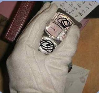 不倫相手の慎吾とデートなんだけどこのコーディネートはおかしいでしょうか？