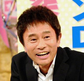 浜田雅功「ガキ使」街ロケで東京一般人に関西ドツキ７発　松本がパネルで殴りかかり説教「アカンで！」