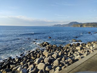 &#x{11:F8E2};なんでもいｰから&#x{11:F8E2};