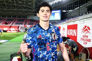 韓国ファン サッカー日本代表の「超イケメンに大騒ぎ」