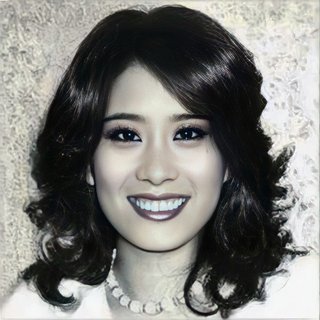 25歳のあき竹城さん