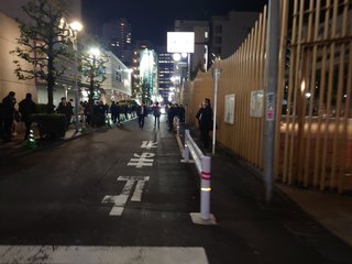夜の大久保公園、パパ活女子でいっぱいになってしまう…