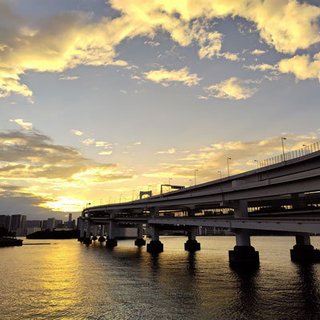 ひと文字だけ書いてしりとりしよう