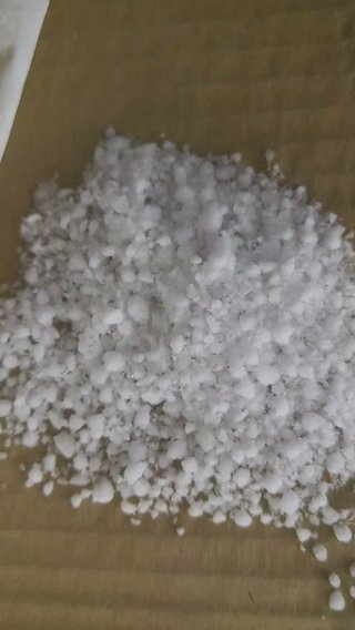 大阪で降った雪が変や！毒ワクチン雪かな？ww 