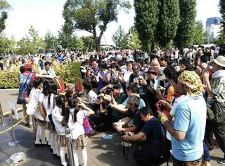 キッズアイドルの撮影会だって…