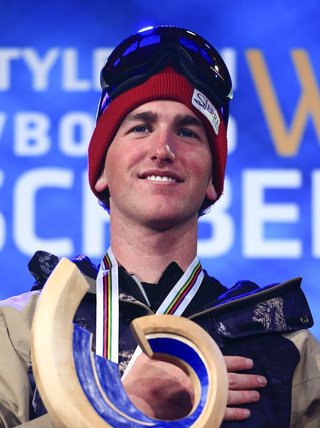 長野の雪崩で米スキーヤー死亡か　15年世界選手権優勝者