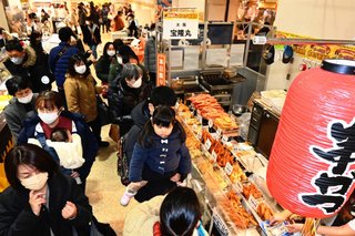 【北海道】帯広市　藤丸あす閉店　午後7時からセレモニー　きょうも混雑