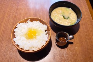 びくドンの「330円モーニング」がくれる幸福　「これでいい。いや、これがいい」最高の朝食
