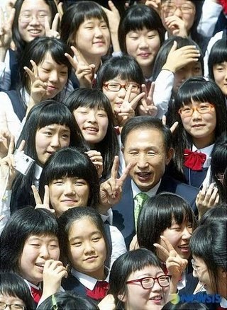 韓国の女子高生と日本の女子高生、比較すると絶望しない？