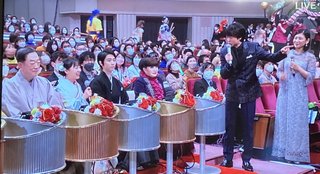 【NHK紅白戦で差別行為】出演者はノーマスク、観客にはマスク強要ww 