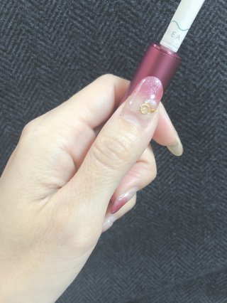 &#x{11:F8E2};なんでもいｰから&#x{11:F8E2};