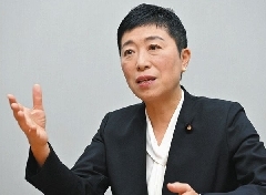 立憲民主党･辻元清美「天皇気持ち悪い｣｢ああいう一族がいる近くで空気を吸いたくない｣