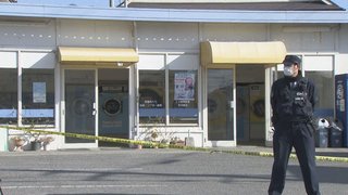 【愛媛】「人を殺しました」交番に通報　コインランドリーで７１歳女性刺され死亡　２１歳男を逮捕