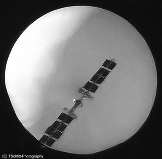 人工衛星があるのに、なぜスパイバルーンが必要なのか？ww 人工衛星はない