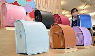 ランドセルに「定額制サブスク」サービスが登場 背景に高額化や多様化
