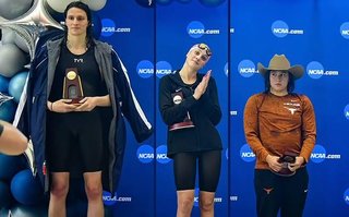 性転換した元男性選手、五輪女子メダリストをフルボッコにして優勝【水泳】