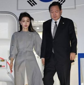 韓国大統領の美人妻は、シングルで育てら学歴も優秀な方だった！！