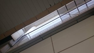 転落防止用金網の上で遊んでいた小学生3人 約5メートル転落し救急搬送-下関駅前人工地盤で