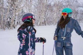 ヘルメット無しでスノーボードしていた女子大生、転倒し意識不明に…その後死亡【新潟】