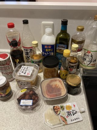 冷蔵庫の調味料