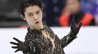 羽生結弦さん　黙とう捧げ、涙…何度も氷に手を置き「宮城県民として説明させてください」