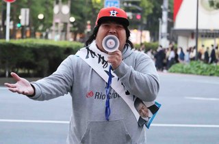 へずまりゅう街頭演説中に男が襲撃「お前なんかが議員になれるわけないだろデブ！」殺害予告も届く