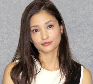 “最後の砦”黒木メイサが退所…窮地の芸能プロが「女性版ジャニーズ事務所」といわれるワケ
