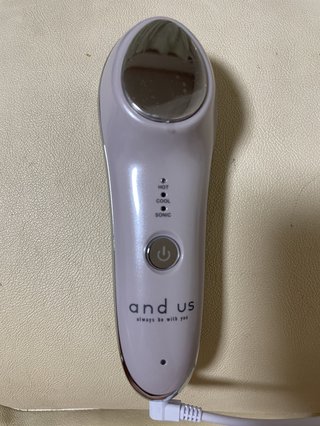 スリコで買ったこの美顔器？