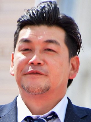 サンドウィッチマン・富澤たけし　草野球で骨折　「咳や笑うとアバラが痛い」