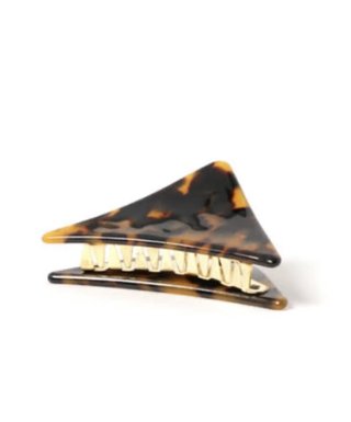 三角ヘアクリップって古い？