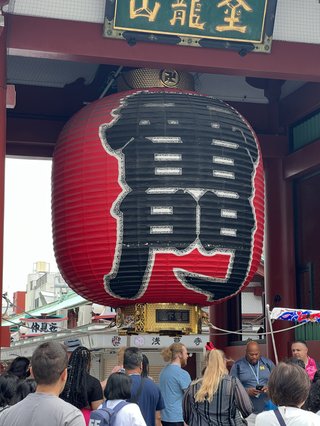 なんかどうでもいいこと聞かせてくれない？