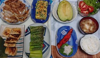 今日のお昼ごはん