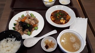 子ナシ専業主婦の私、今日の昼食はスープストックで軽めに