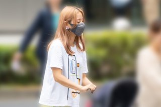 【激変の今】堀北真希さん「ピンク髪」で育児に奮闘中、夫・山本耕史とカッコよすぎる生き様