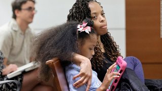 チキンナゲットで子どもが火傷。マックに1億円超えの損害賠償命令。 米フロリダ州。