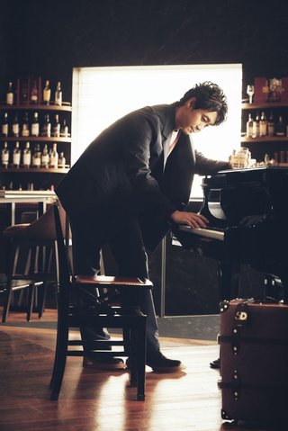 大泉洋が全国5都市で歌いまくる！生誕50周年記念リサイタルツアー最終開催地は日本武道館