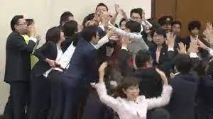 天皇皇后のインドネシア訪問はやめるべきだったのではないか。