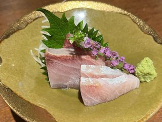 Gin  & Maya  theater