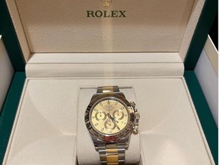 Gin  & Maya  theater