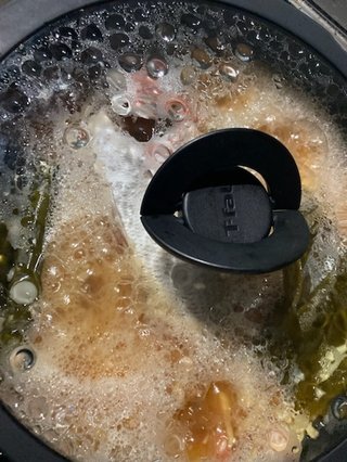 なんかどうでもいいこと聞かせてくれない？