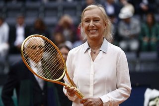 トランスジェンダーの男性選手が女子テニス大会で無双して優勝…元世界女王ナブラチロワが批判