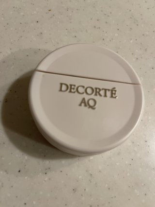 ハンドクリームおすすめないですか？保湿と香り重視です。