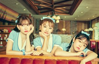 「ノースリーブス」小嶋陽菜・高橋みなみ・峯岸みなみ　15周年記念ライブ開催