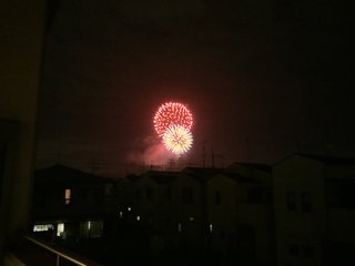 家から花火大会の花火見える？