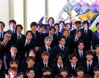 ジャニーさんの葬式会場…
