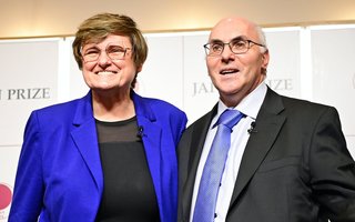 ノーベル生理学･医学賞にカリコ氏ら　mRNA医薬､コロナワクチンに貢献