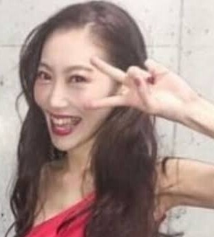 羽生結弦(28)の妻、8歳上のバイオリニスト･末延麻裕子(36)だった事が判明