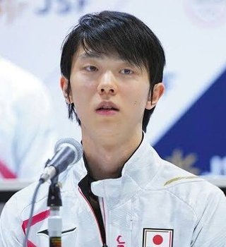 羽生結弦「ママの方針で携帯電話を持たない」 気になる「元妻との連絡手段」