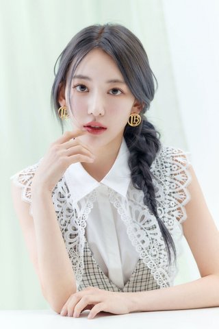 宮脇咲良って美人なの？